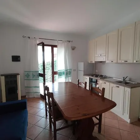 Ferienwohnung Fuer 5 Personen Ca 70 Qm In Pittulongu, Sardinien Gallura - B53985 Διαμέρισμα *